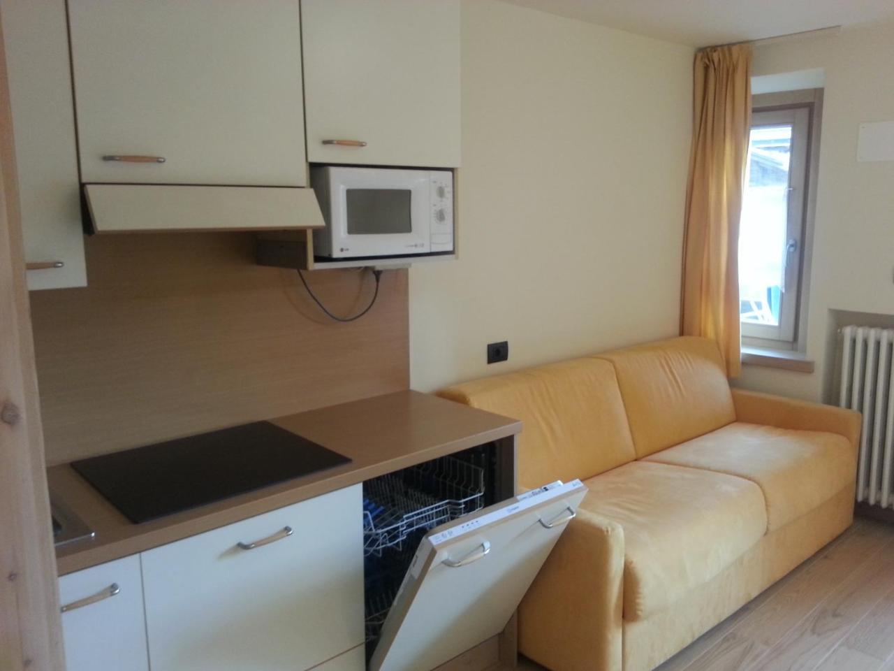Chalet Del Sole Per Gruppi Livigno Exteriör bild
