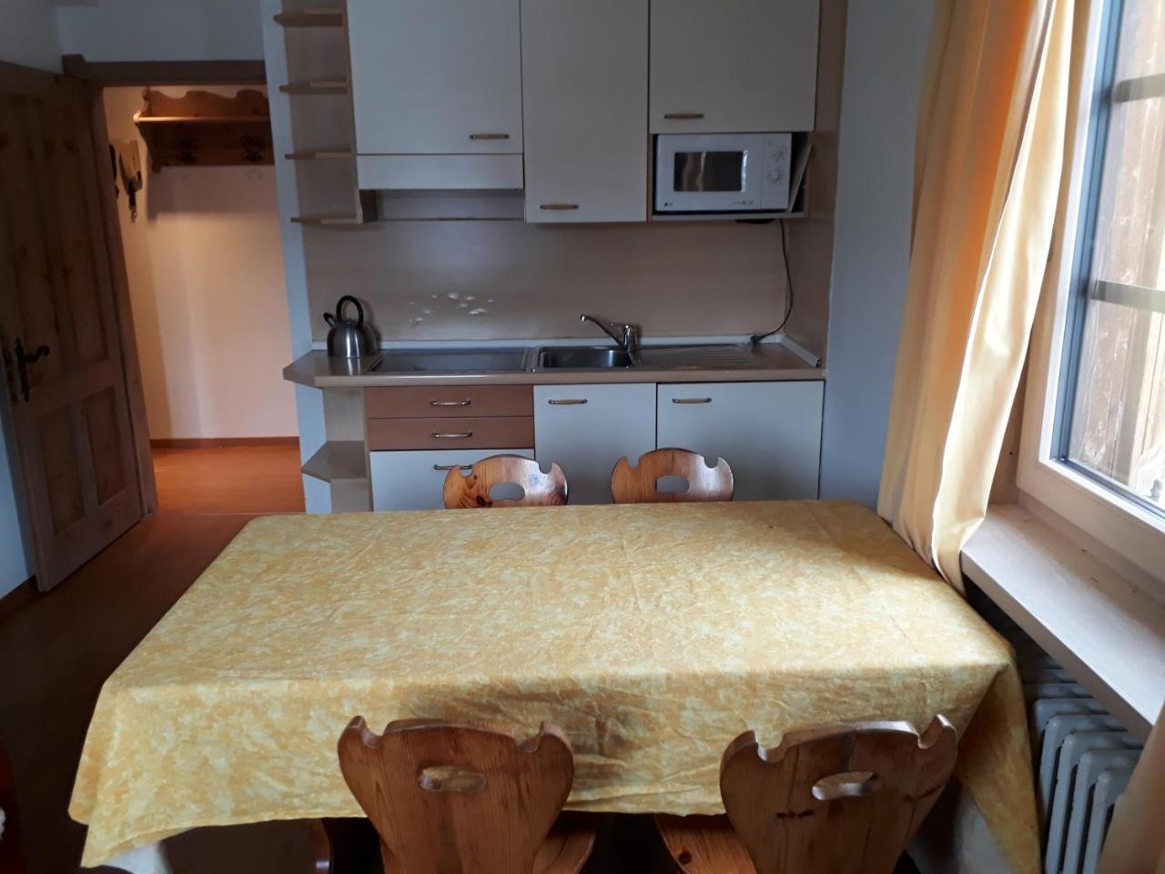 Chalet Del Sole Per Gruppi Livigno Exteriör bild